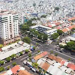 Nu Apartment In Rivergate - Bright & Comfortable - Near Ben Thanh